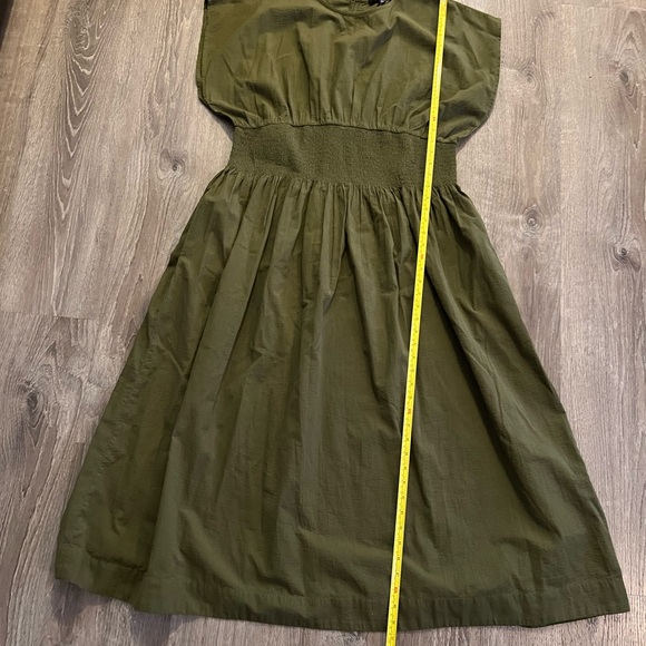 Madewell Plus Smocked-Waist Midi Dress in Stripe Seersucker - Picture 10 of 11